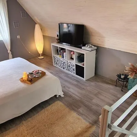 Holiday home Dezsafuerdos Toparti Nyaralo Gyekenyes (Somogy)
